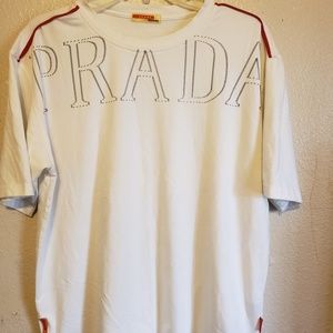 T-shirt prada